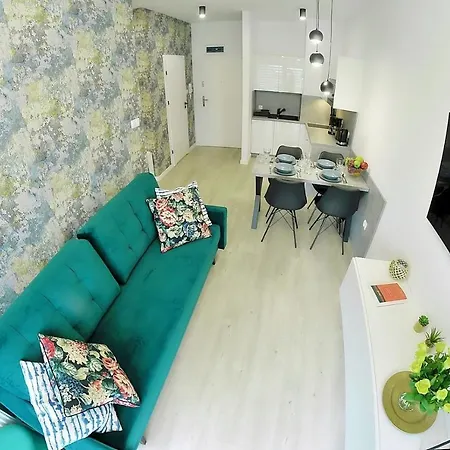 Apartamenty Onholidaypl - Kapitanski Mostek Kolobrzeg * Kołobrzeg