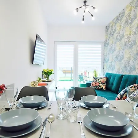 Apartamenty Onholidaypl - Kapitanski Mostek Kolobrzeg Kolobřeh